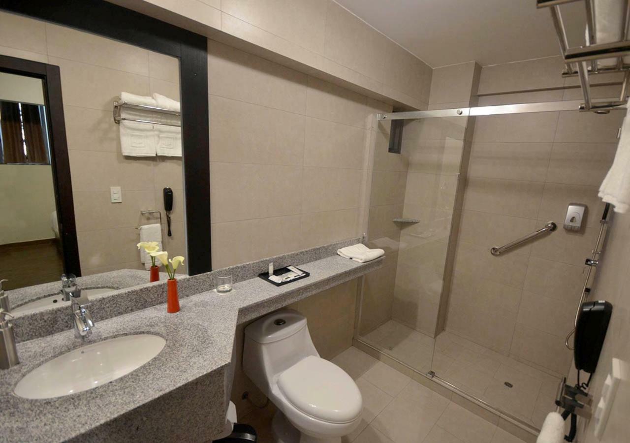 Qp Hotels Trujillo Exteriér fotografie